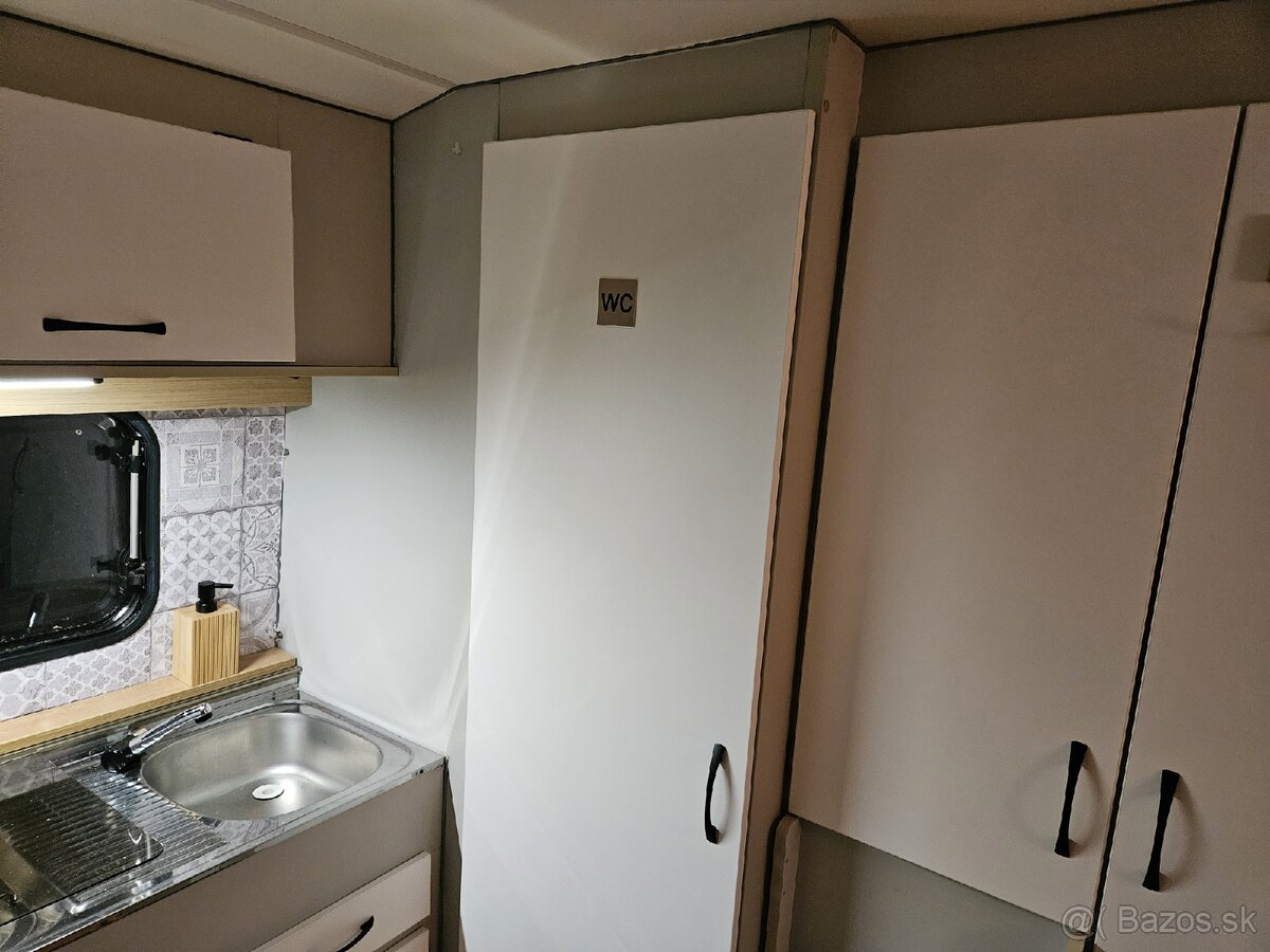 Predám krásny prerobený karavan treba vidieť - 7