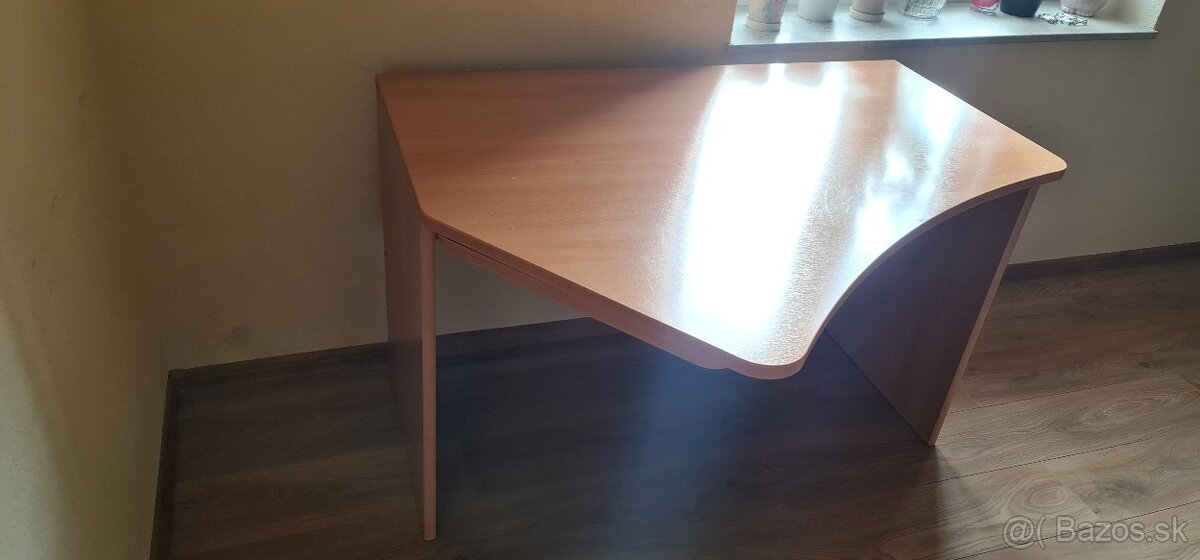 kancelárske skrine a stôl - 7