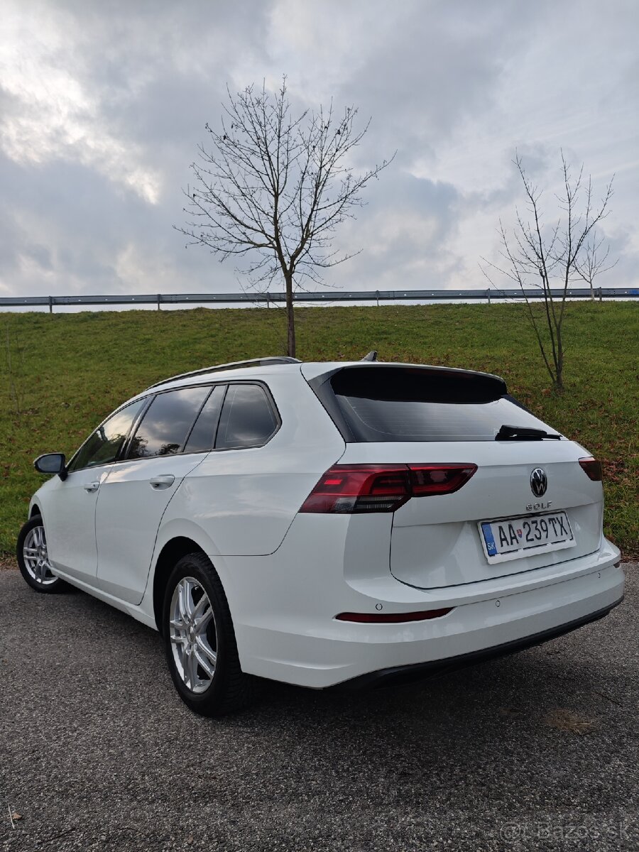 VW Golf 1.5 TSI Life Virtual kokpit Front&Lane Assist - 7