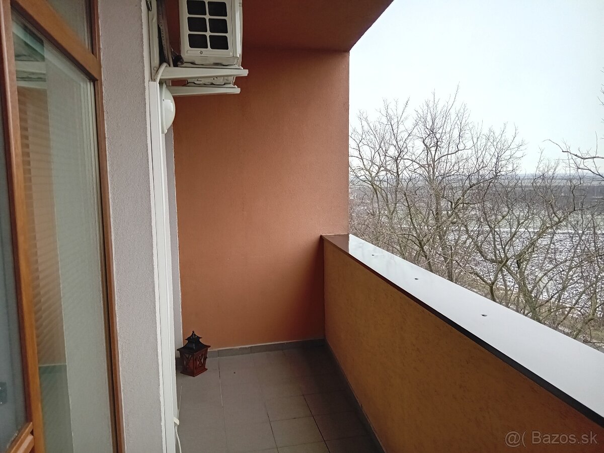 Prenajom 1izbový byt - 7