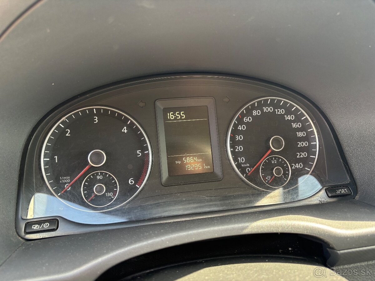 Predám VW Caddy 1,6tdi 75KW - 7