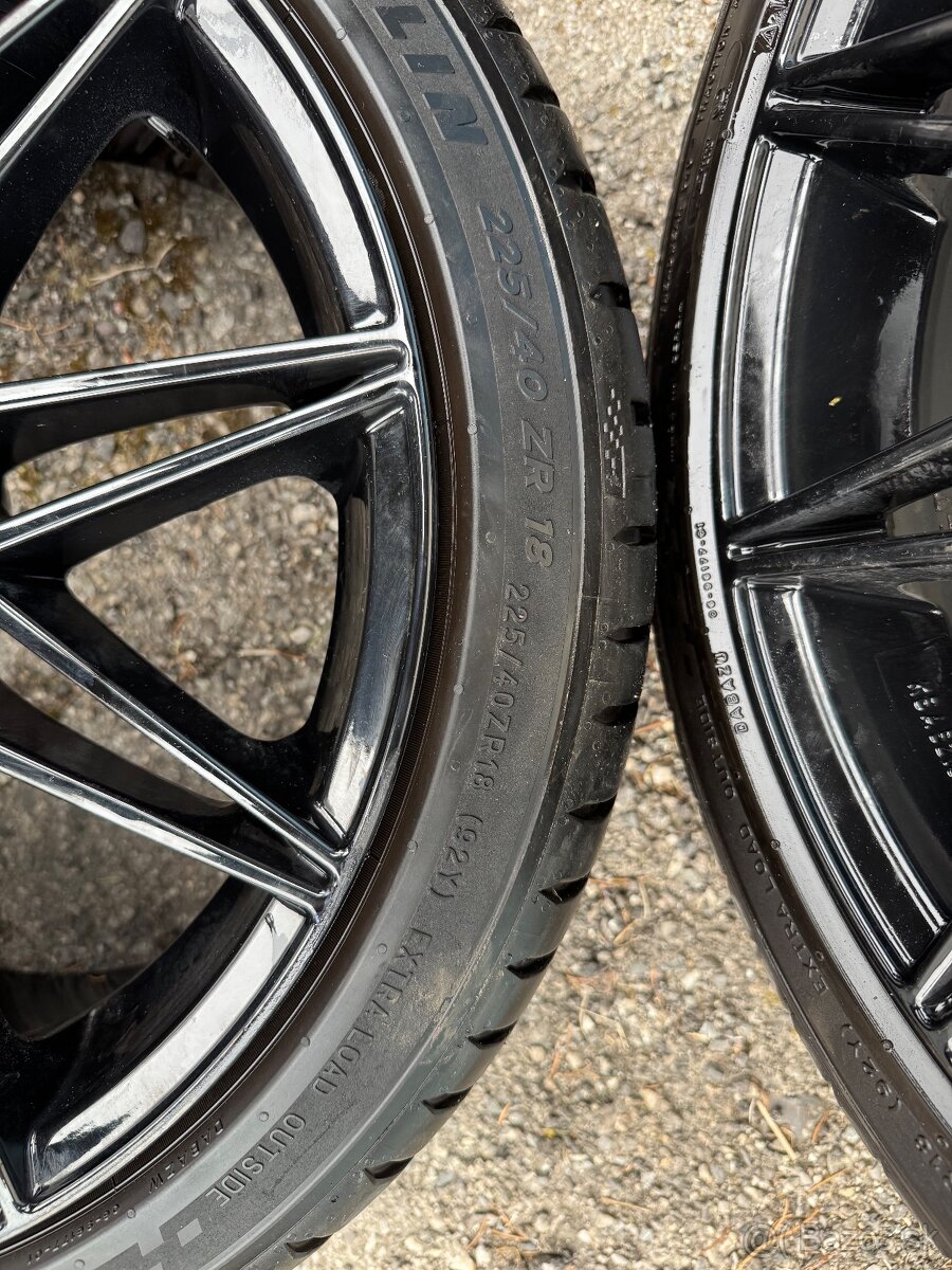 Predám letnú sadu R18 z Octavia 3 RS FL - 7