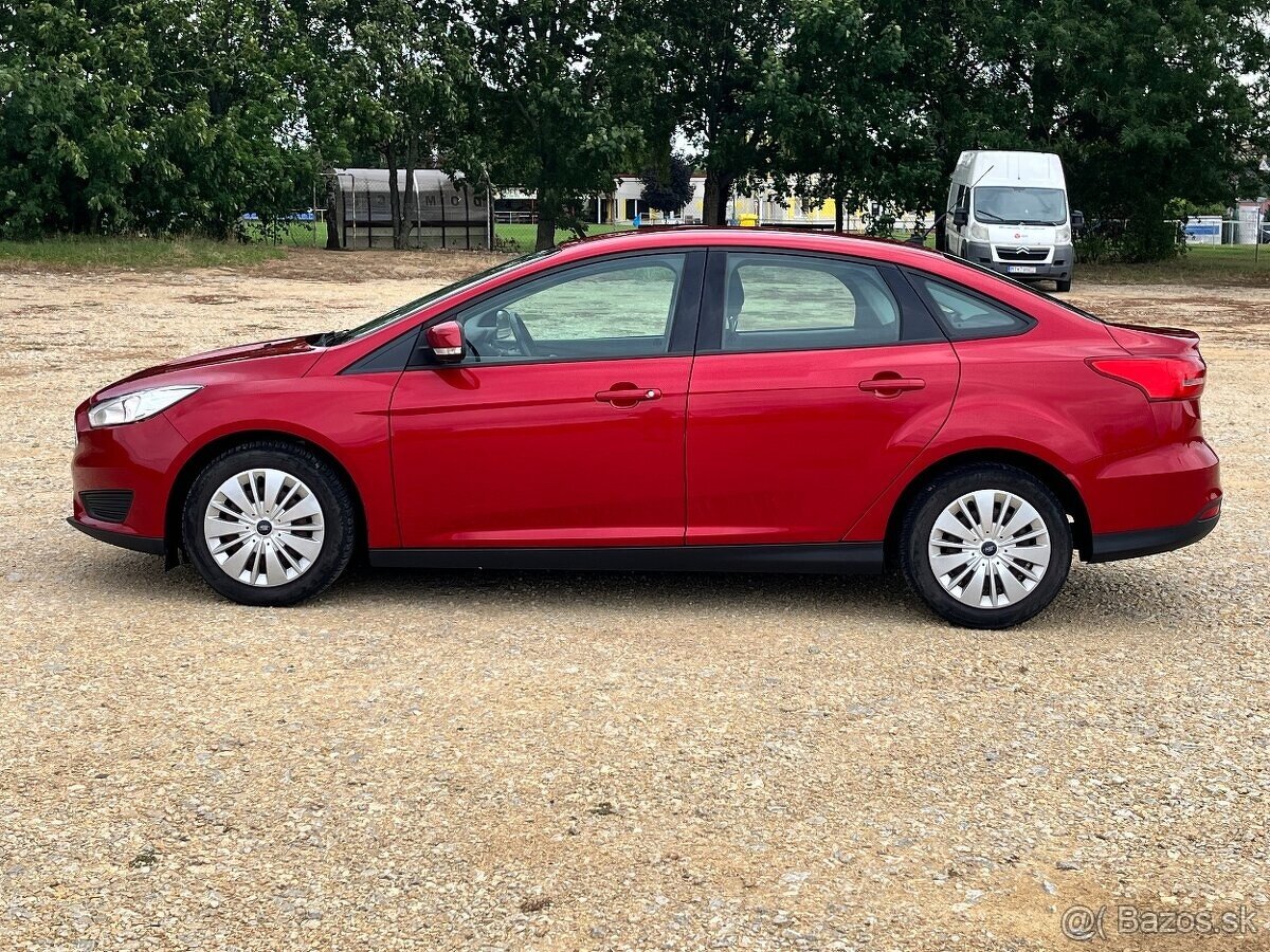 Ford Focus, Sedan, 125 koní - 7