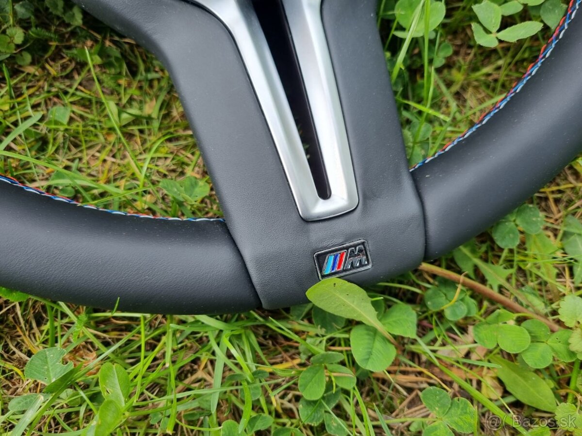 Volant BMW koženy s trikolorou a airbagom - 7