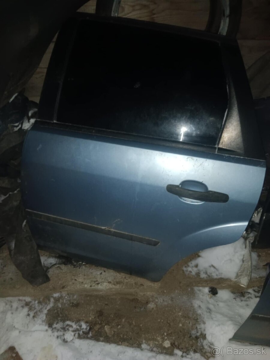 Ford Focus mk2 dvere - 7