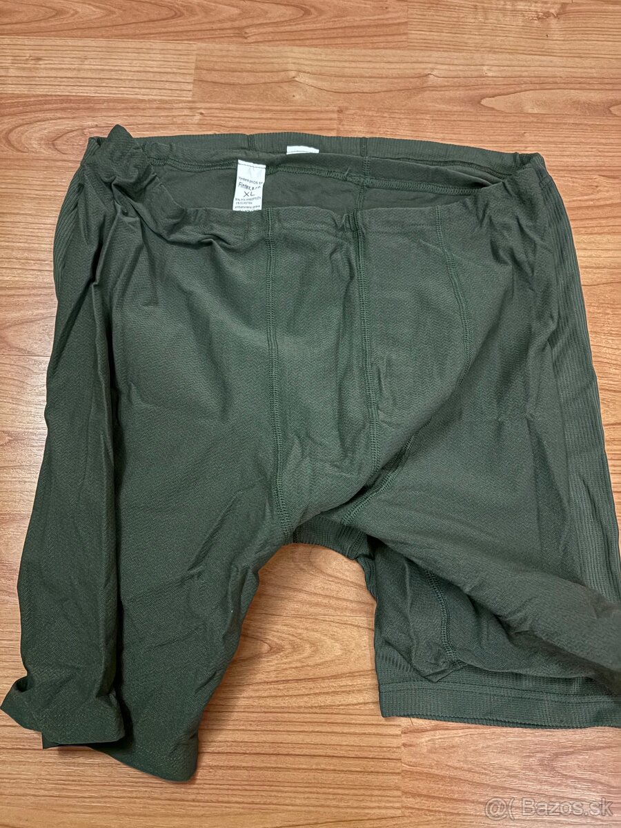 vojenské trička XL , termo XL - 7