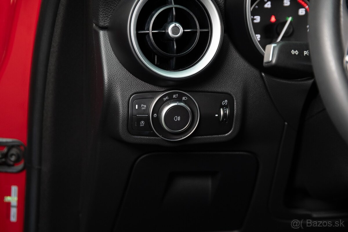 Alfa Romeo Stelvio 2.0 Turbo Q4 206kW 2017 - 7