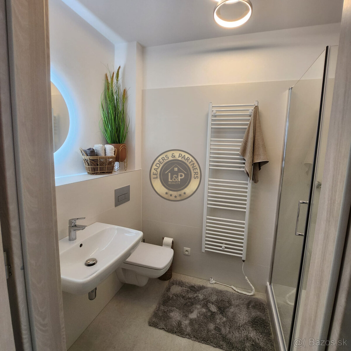 Na prenájom 2-izbový byt v Arborii s parkovaním v garáži - 7