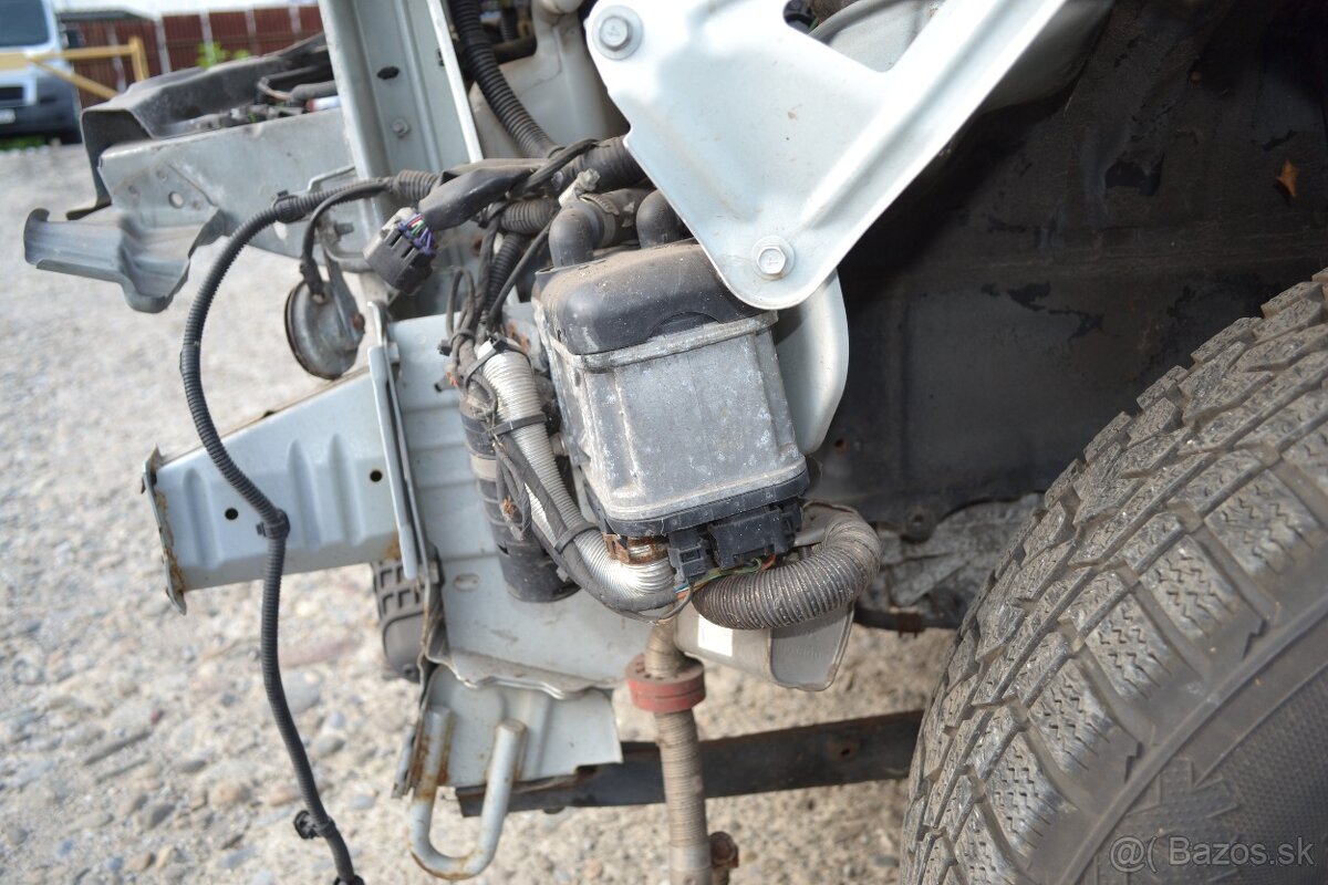 Mitsubishi Outlander III 2.2 DID automat - rozpredám - 7