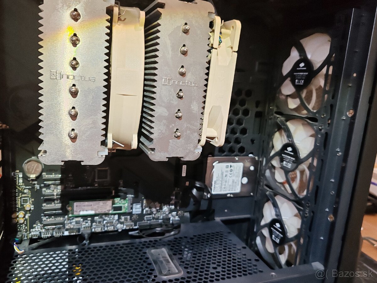 PREDÁM PC INTEL I9 10900K MSI Z490M GAMING PLUS 16GB - 7