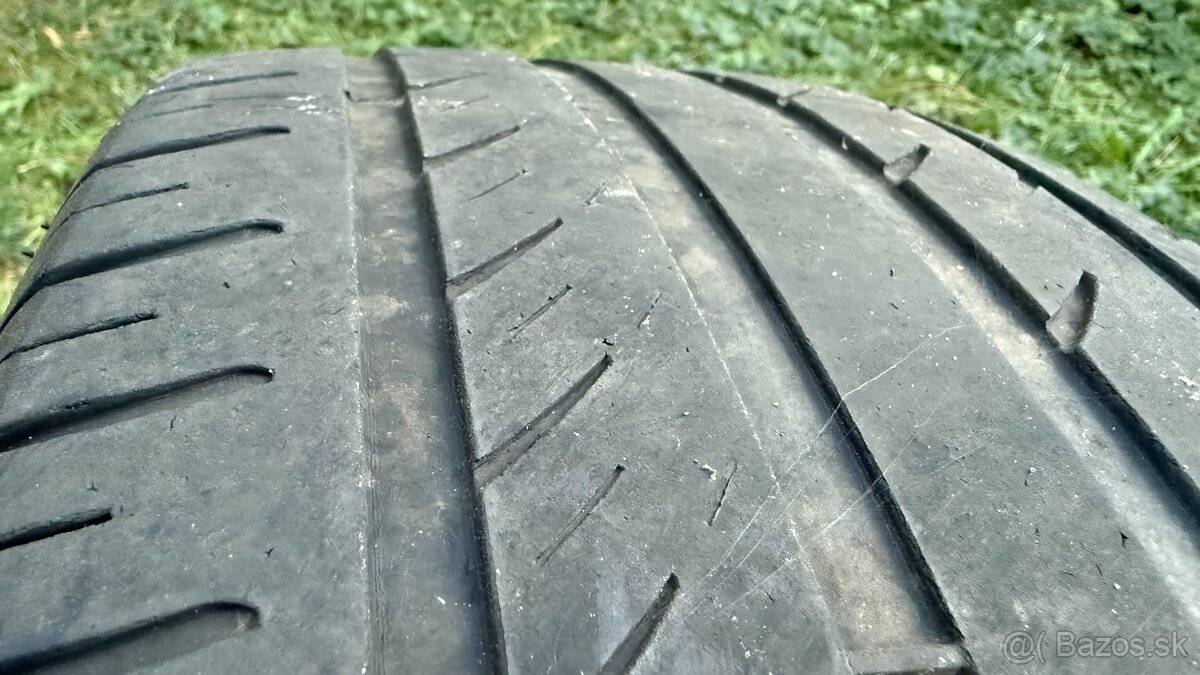 Pneu 235/40 R19 96W XL FR - 7