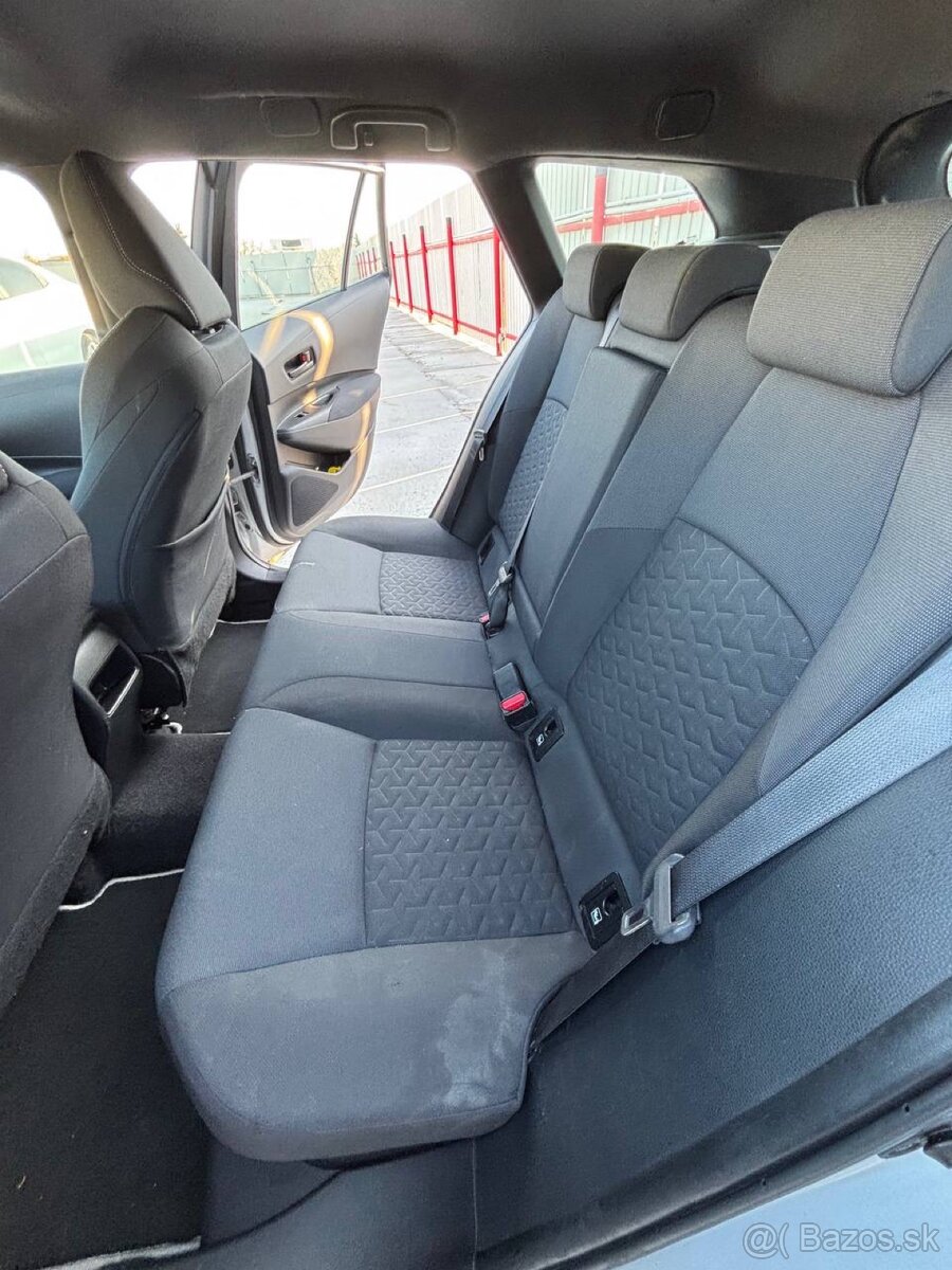 Toyota Corolla – 2019, 1.8 Hybrid, 68 000 km - 7