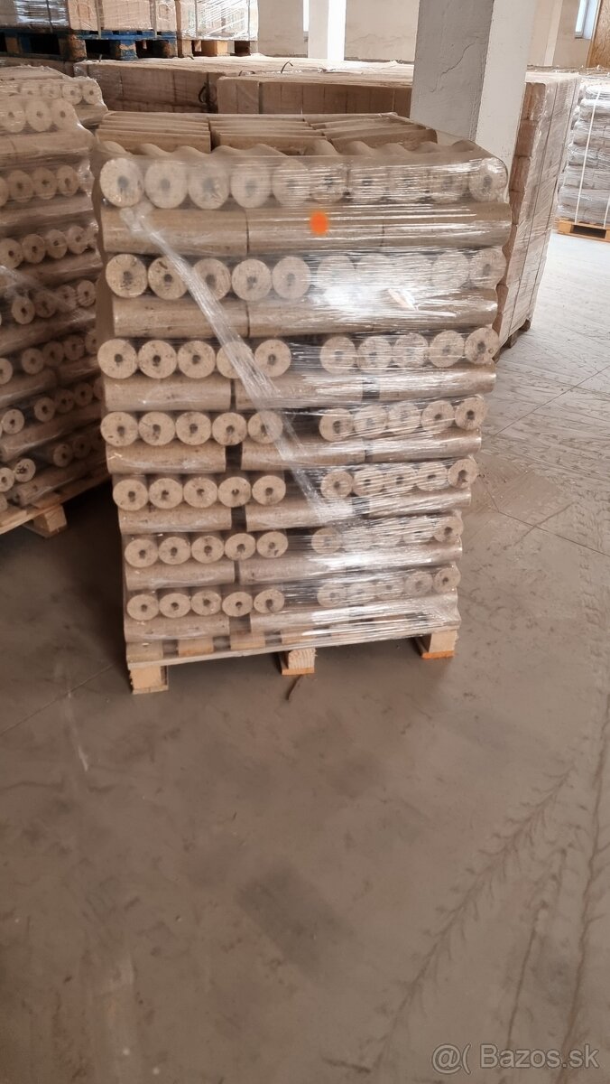 Brikety Rašelina Drevo buk dub Uhlie smrek - 7