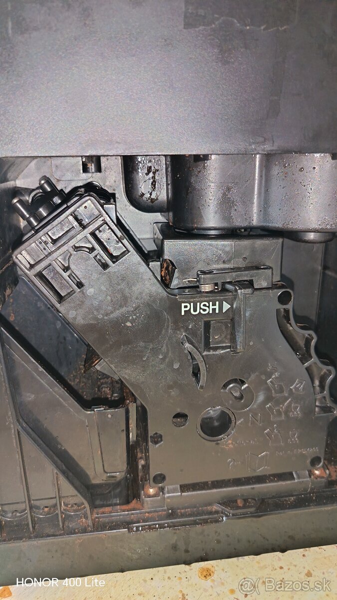 KAVOVAR SAECO MINUTO HD8760 - 7