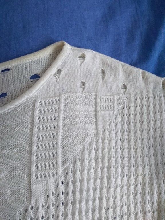 Dámske tričká v. L - 7