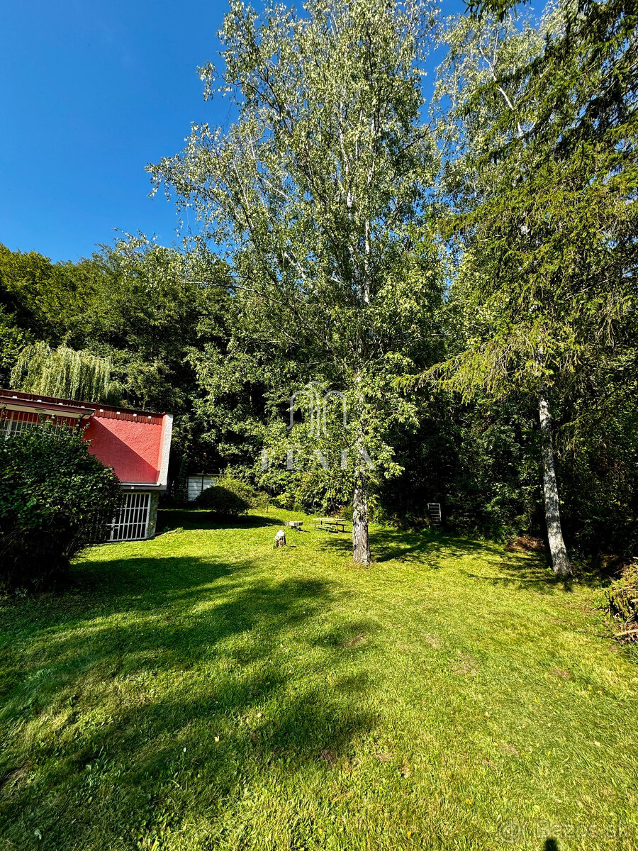 ZNÍŽENÁ CENA -Retro chata na Šugove vhodná na celoročné býva - 7