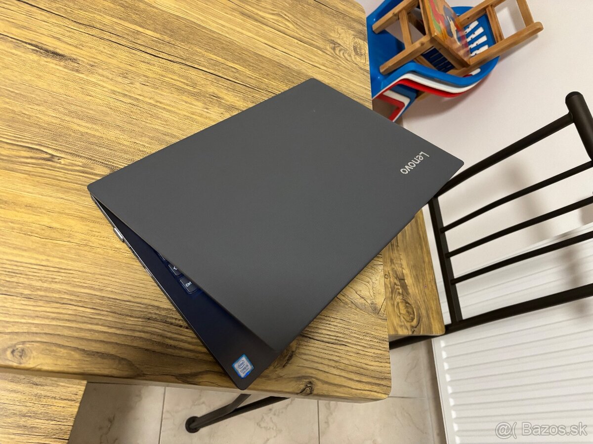 15.6"/Lenovo Notebook/i5-8250/4GB RAM/256GB SSD/Intel HD 2G - 7