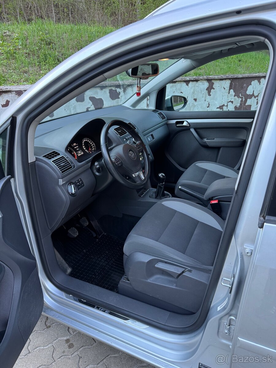 Volkswagen Touran 1.6 TDI 77kw Life, Light & Park Assist - 7