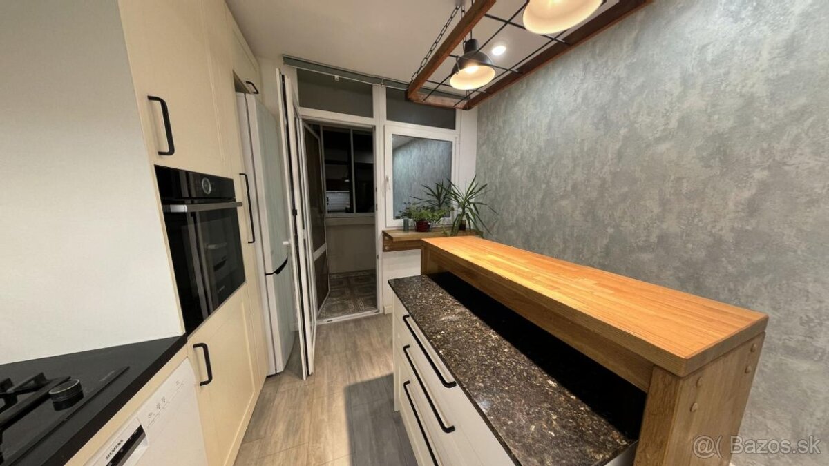 prenájom 3 izb. byt vo výbornej lokalite, Poľná ulica, BA. - 7