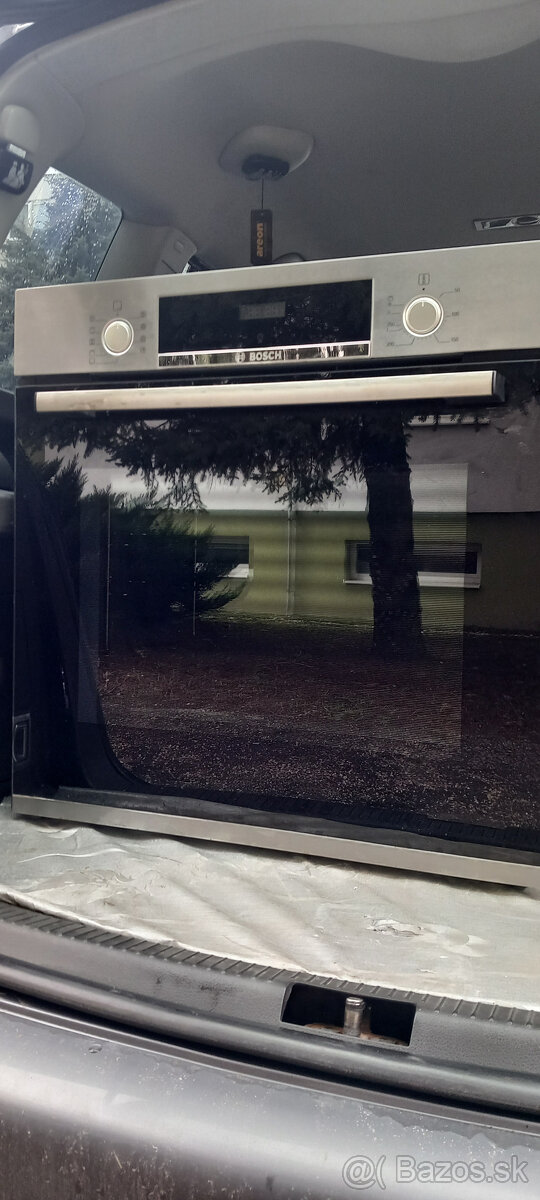 Vstavaná elektrická rúra BOSCH - 7