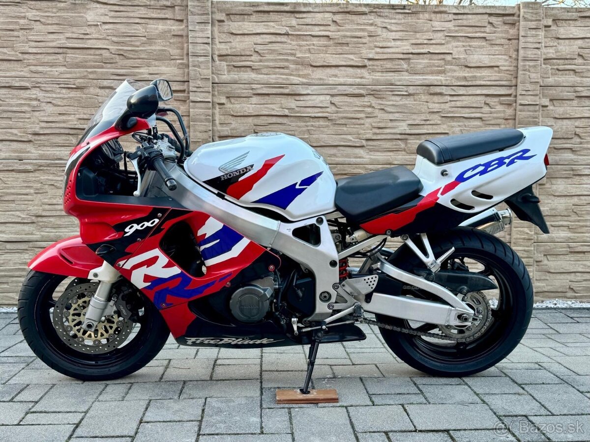 HONDA CBR 900 SC33 - 7