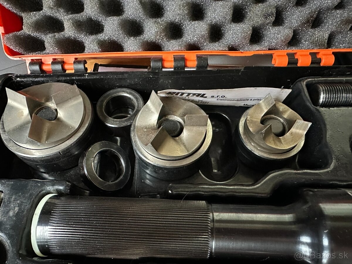 Predám hydraulickú dierovaciu pumpu Alfra Tristar Plus - 7