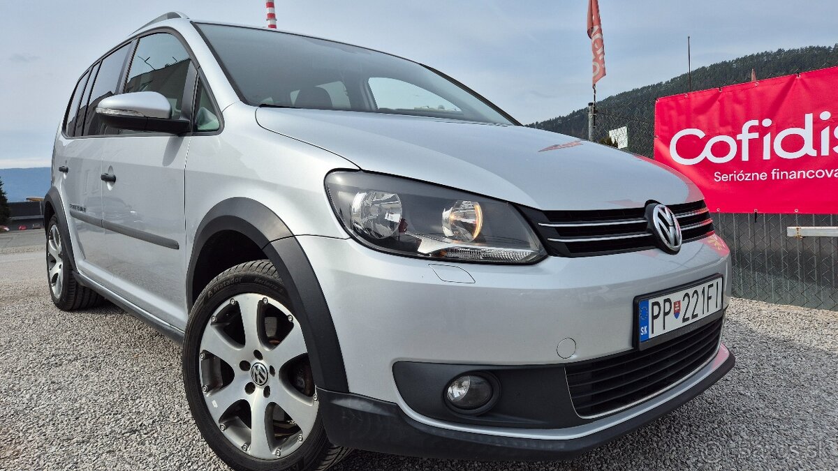 Volkswagen Touran 2.0 TDI Cross 7 miestne - 7