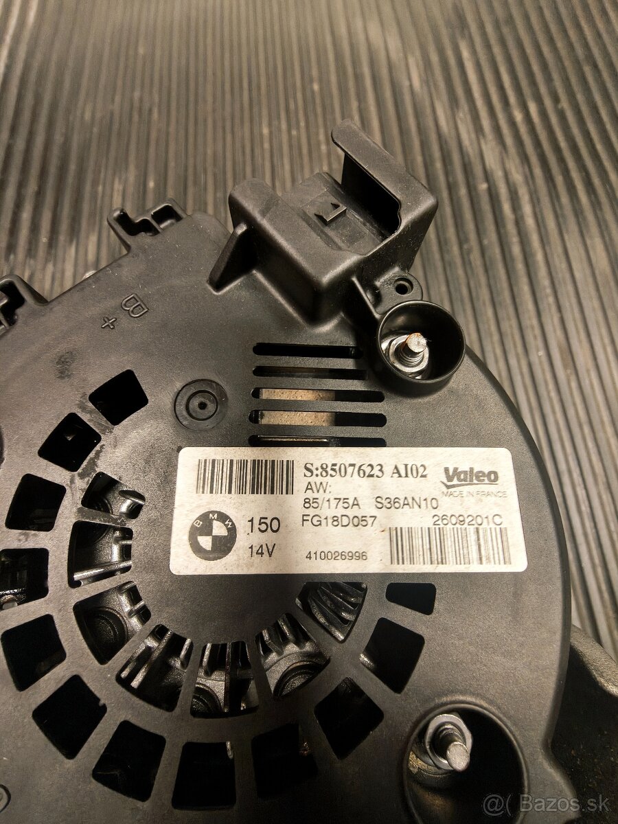 Alternátor BMW - 7