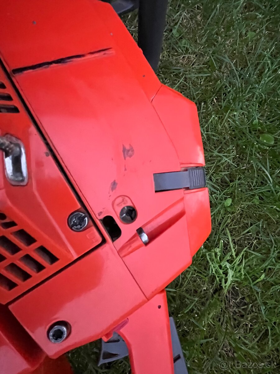 Predám pílu HUSQVARNA 372 XP - 7