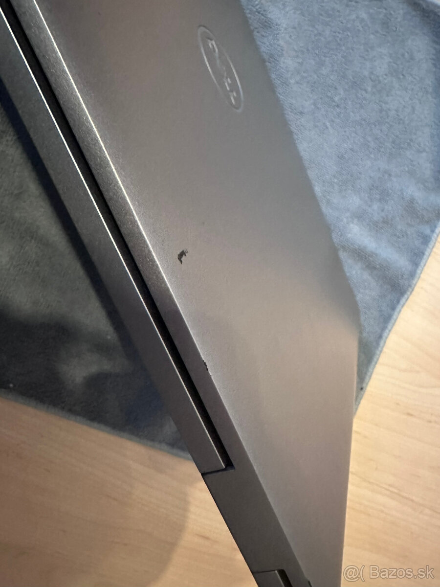 Dell Latitude 5520 - i7, RAM 32GB, SSD 1TB, Nvidia - 7