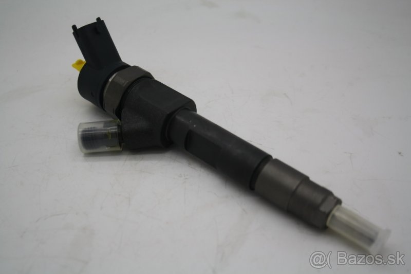 TRYSKY RENAULT-NISSAN 1.9 DCI 0445110110B - 7