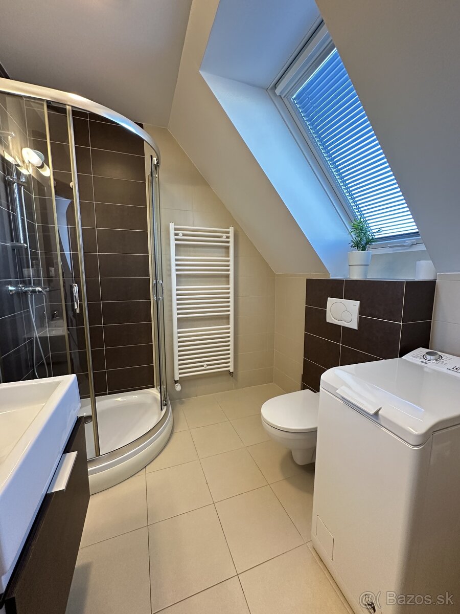 BEZ PROVÍZIE: prenájom 2i mezonetu s terasou v centre Nitry - 7