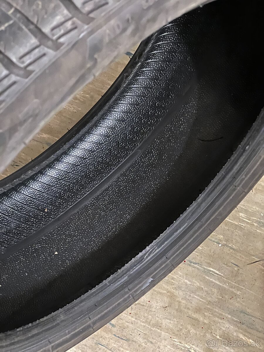 Zimné pneu. Pirelli Winter Sottozero3-245/40/R18 rezervované - 7