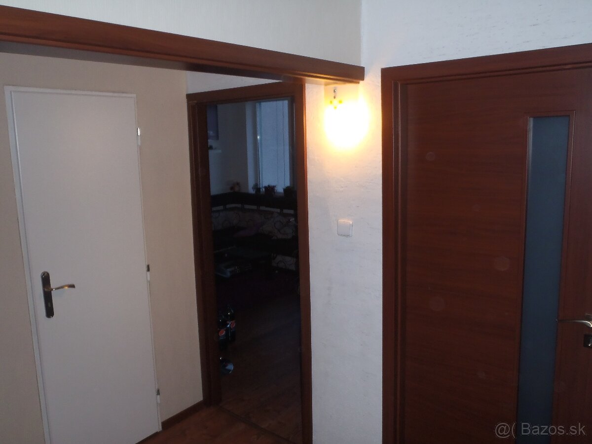 ponúkam na prenájom 1,5 izbový byt - 7