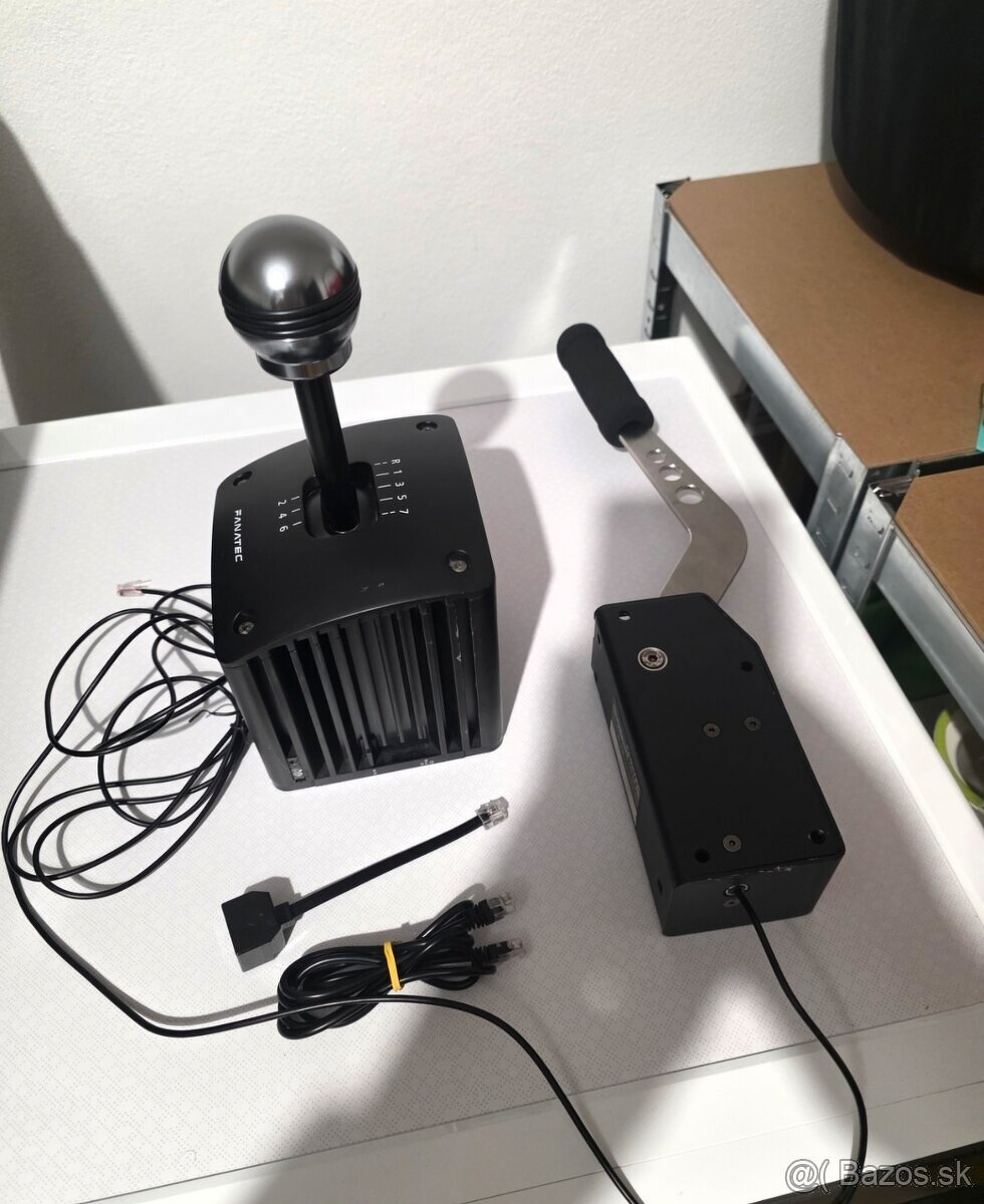 Simracing setup od znacky fanatec - 7