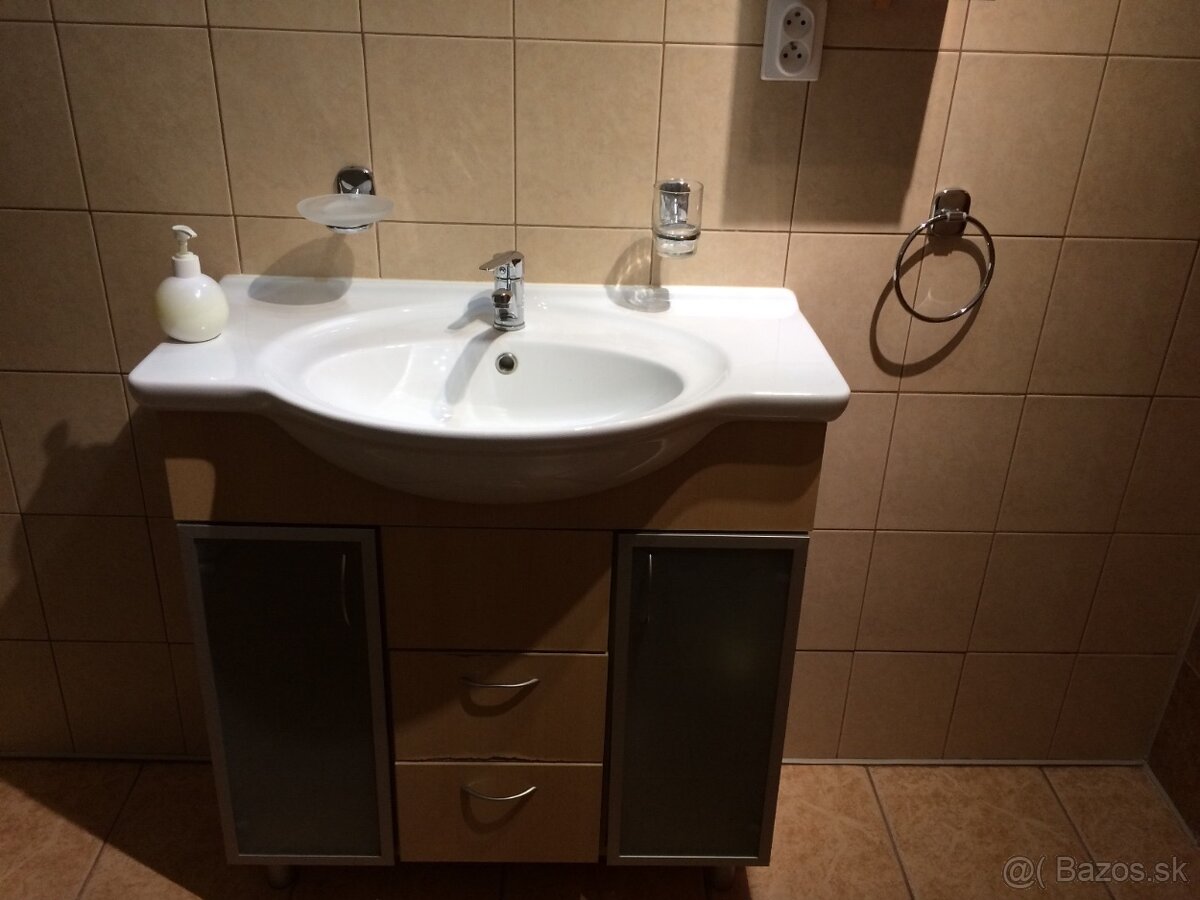 priestranný byt v obci Breza - 7