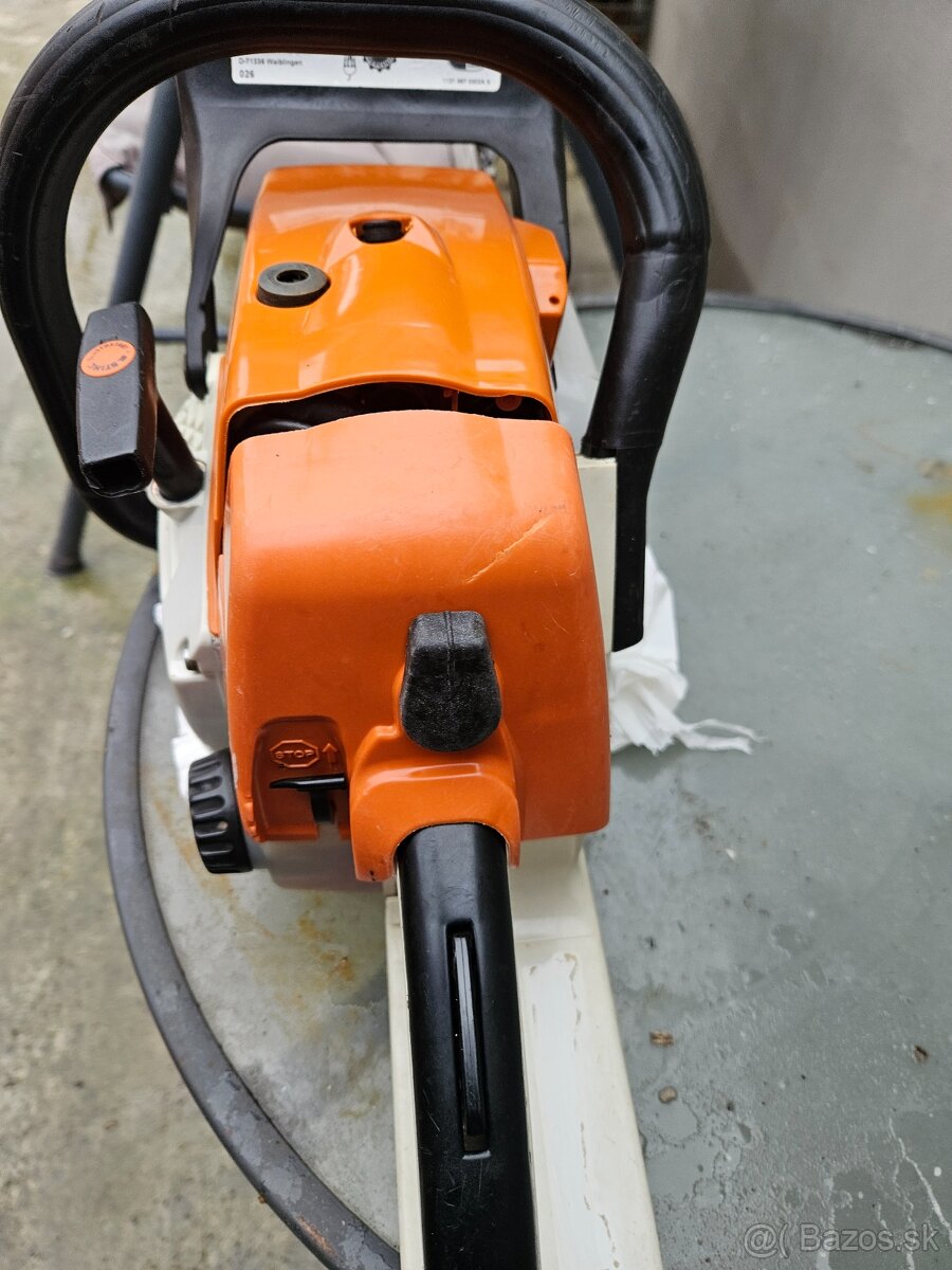 Predám motorovú pílu stihl 026 - 7