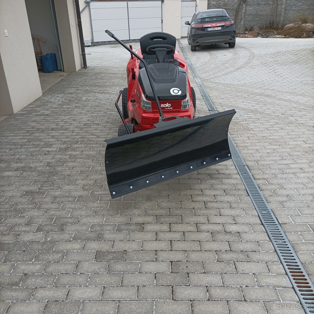 Snehová otočná radlica na kosačku - 7