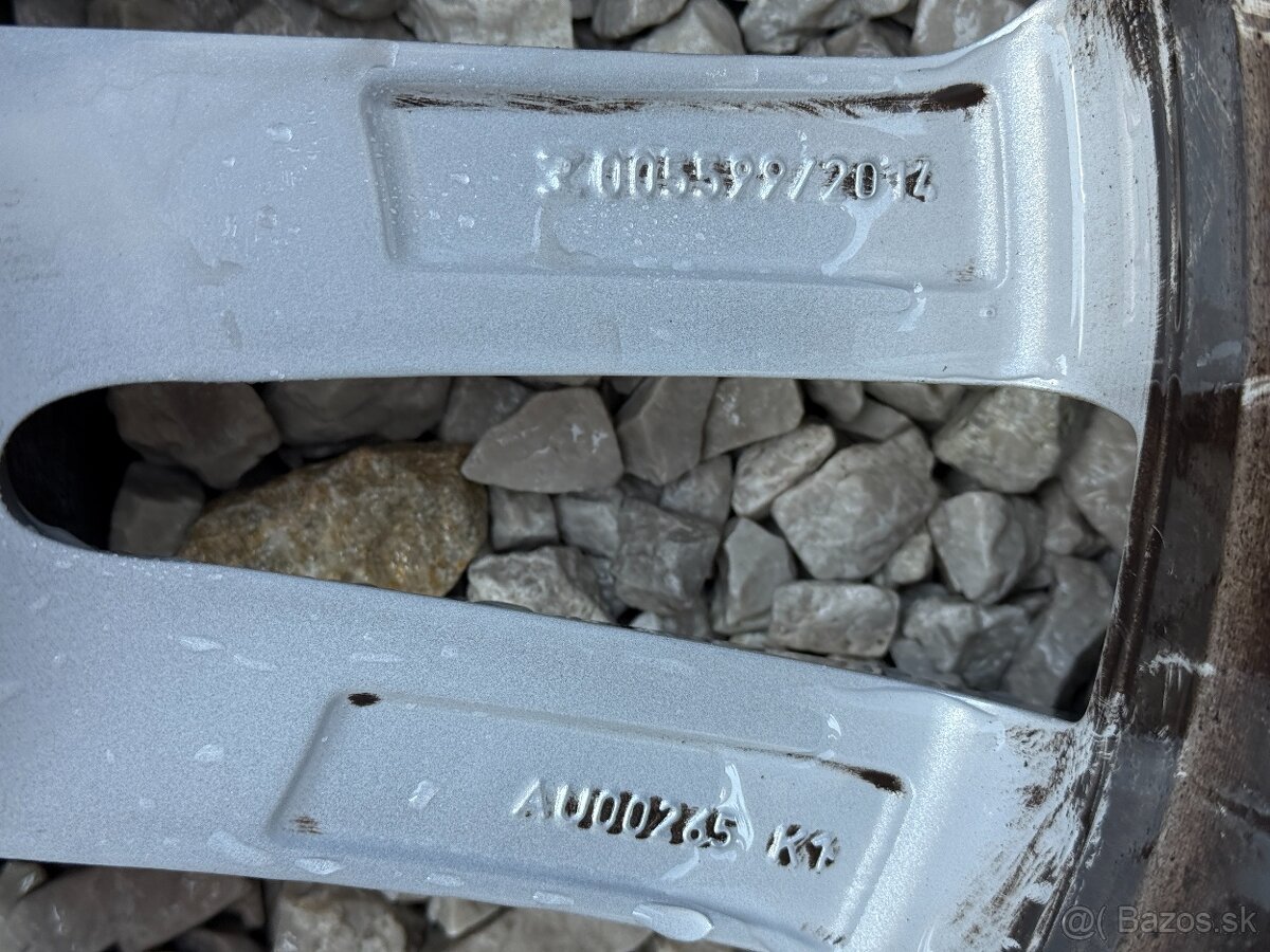 Letná sada Audi Sport 10-Spoke V-Design - 7