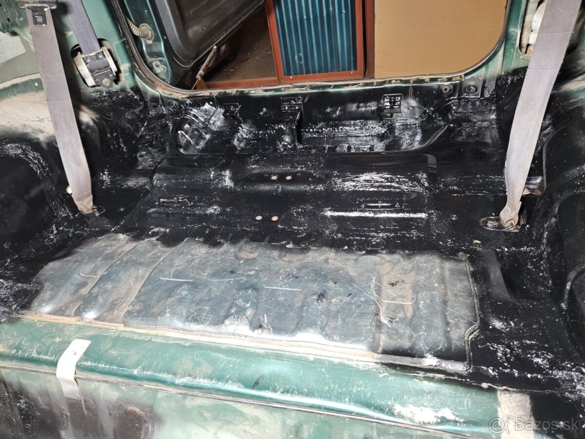 🟢 Suzuki Jimny 1.5 DDiS – 2005 – 6 500 € - 7