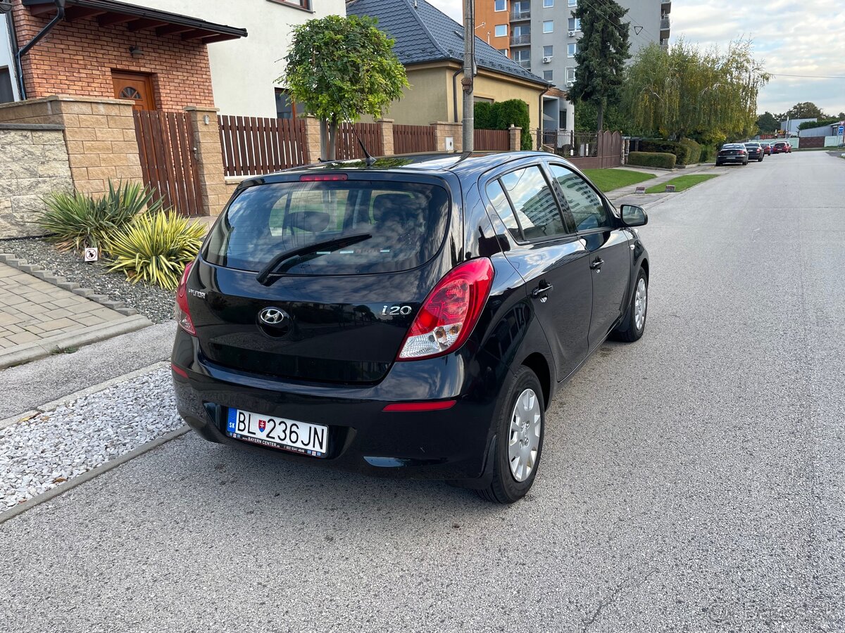 Hyundai i20 1.2 - 7