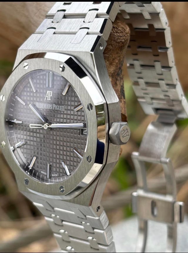 Audemars Piguet Royal Oak Silver dial - 7