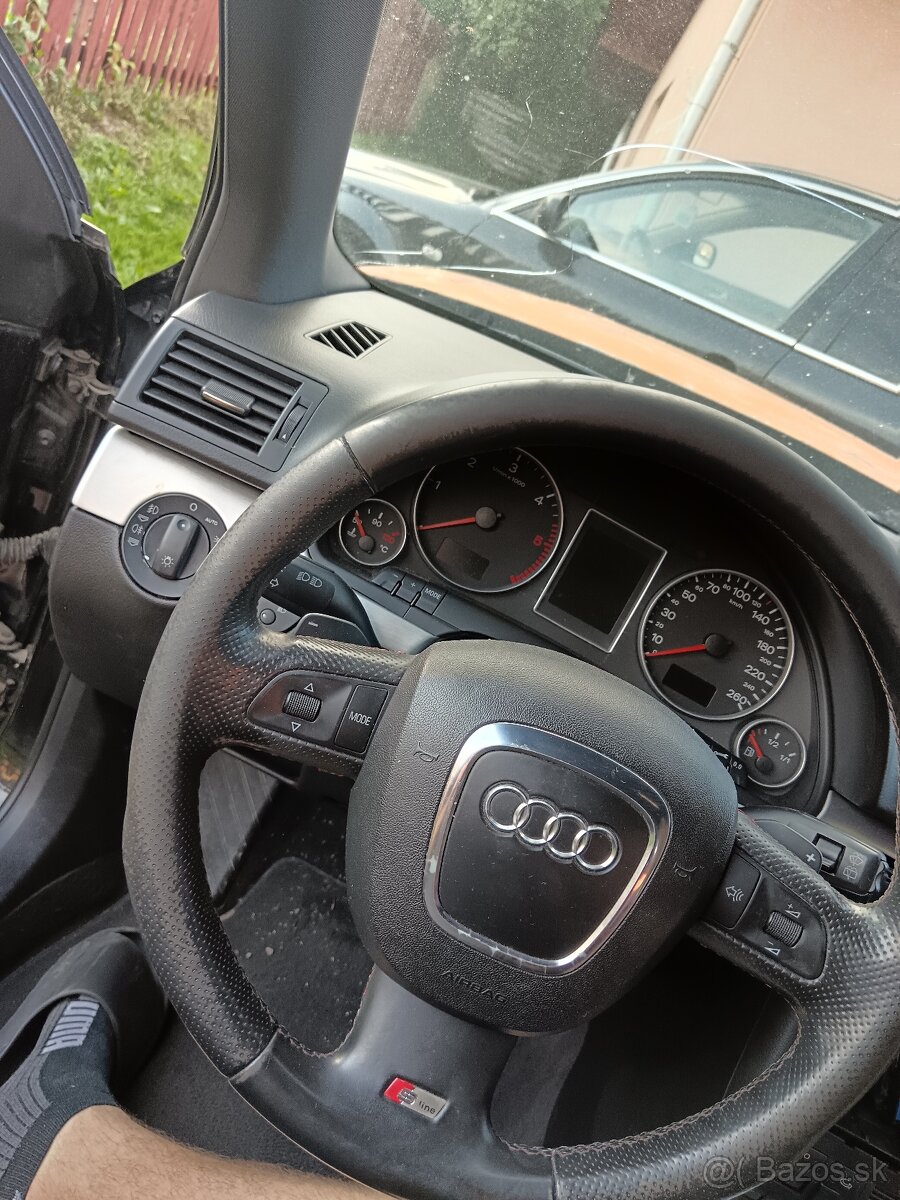 Audi a4b7 - 7