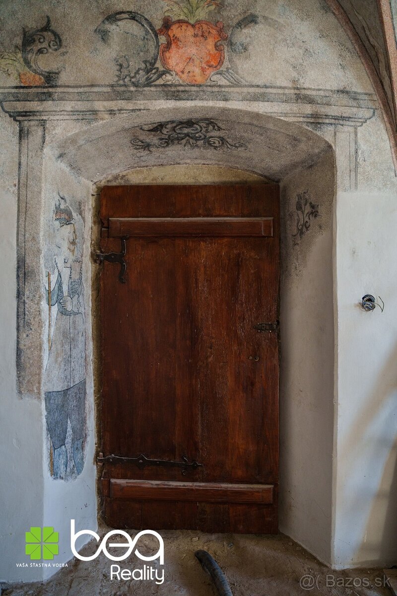 NA PREDAJ: Meštiansky dom so 6 bytmi v nájme, centrum Levoče - 7