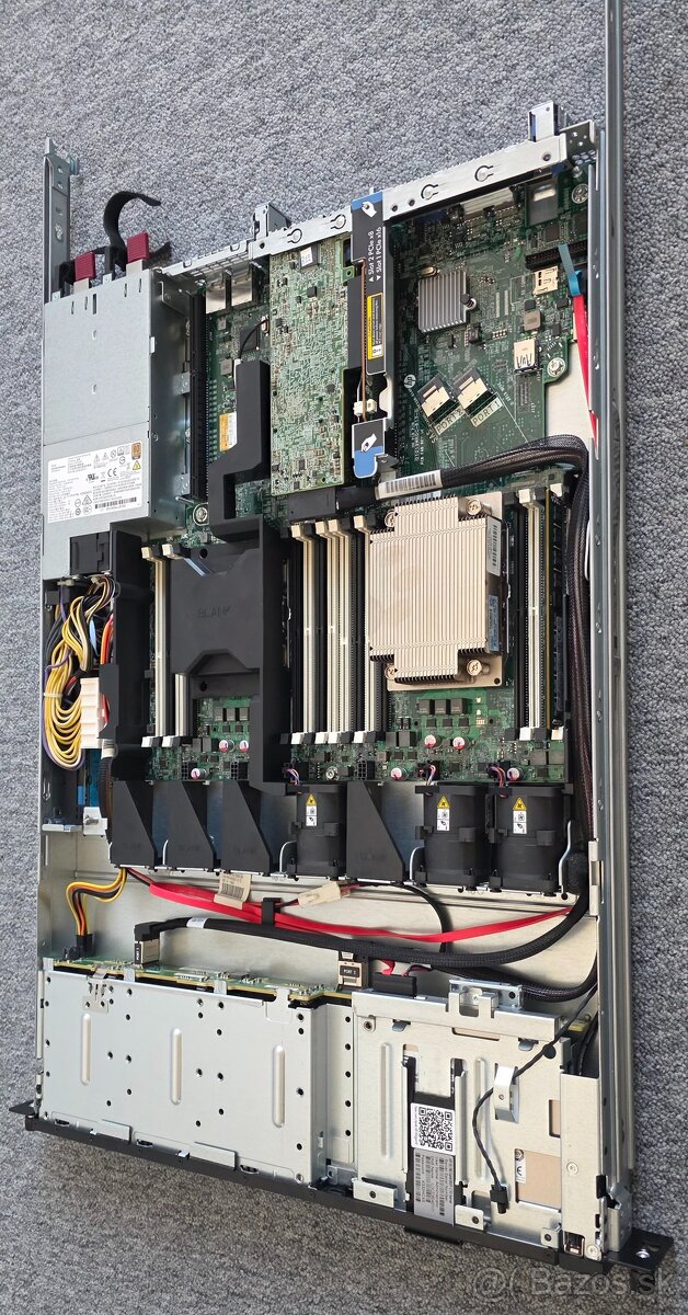 Server Dell DL160 Gen9 / 1x 8GB ram / 1x E5 2623v3 / 4x 600G - 7