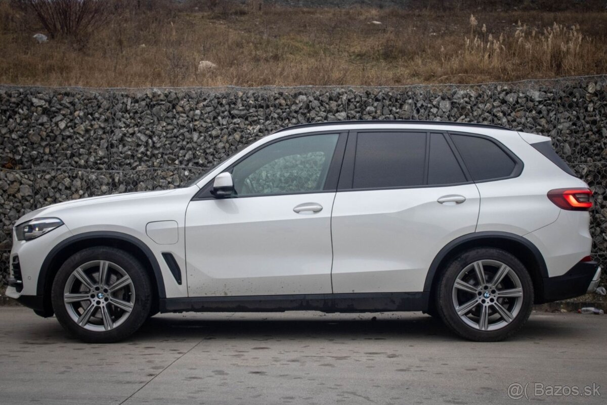 BMW X5 xDrive 45e 210kW AT/8 2020 - 7