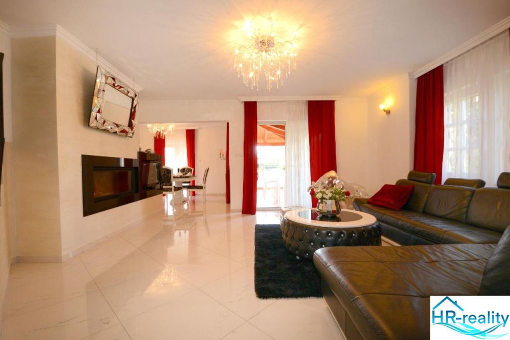 Poreč - vila s bazénom - 7