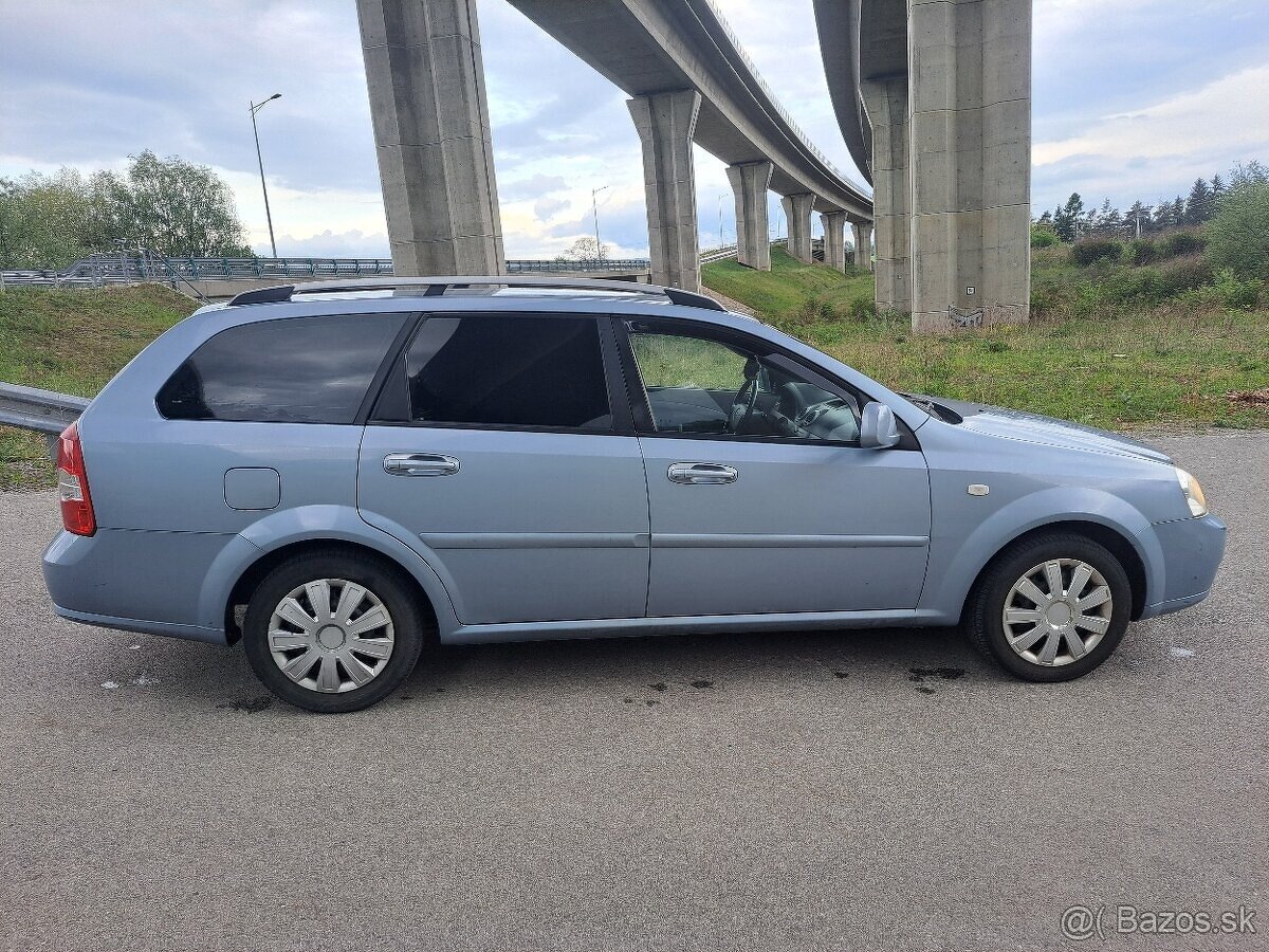 Chevrolet Lacetti Combi LPG - 7