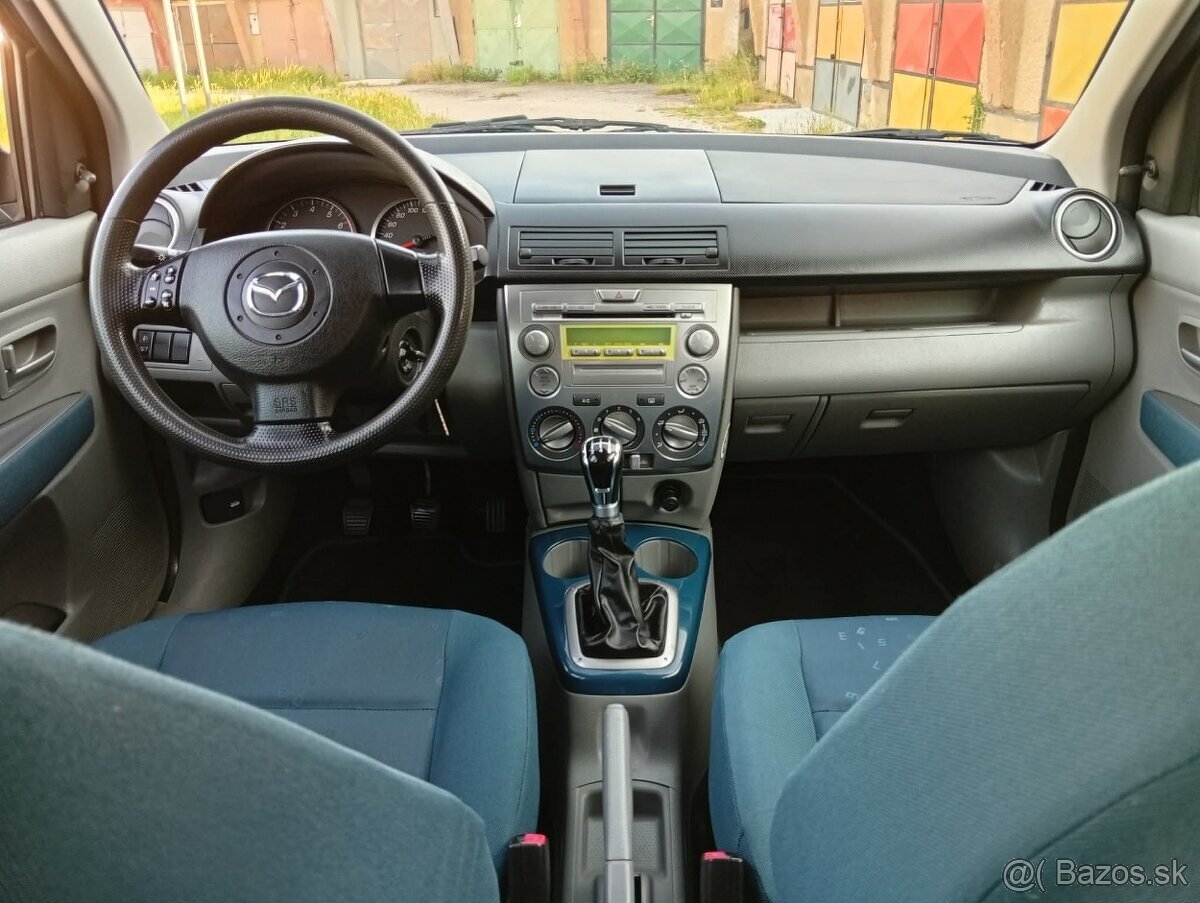 Mazda 2. 1.2 55kw - 7