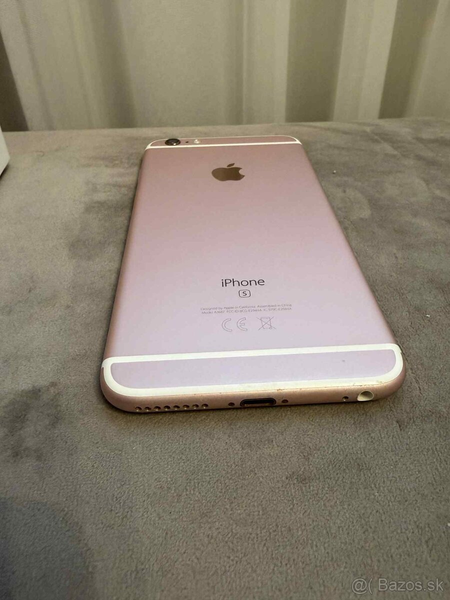 Apple iPhone 6S Plus - 7
